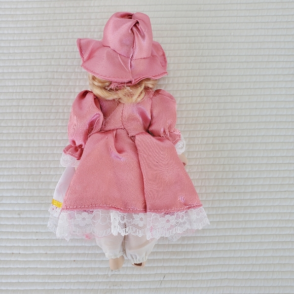 8 Czech Folklore Boy Girl Dolls 1950s 4"-12" Folk Czechoslovakian Ethnic Dress - Picture 11 of 16